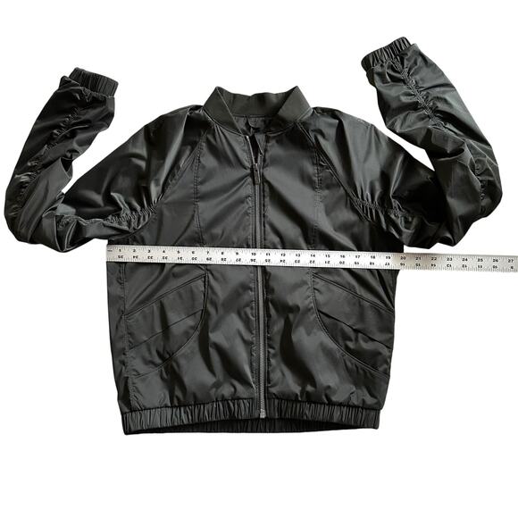 Lululemon EUC Above the Clouds Full Zip Stretch Glyde Bomber Evergreen Jacket 6 - Picture 5 of 10